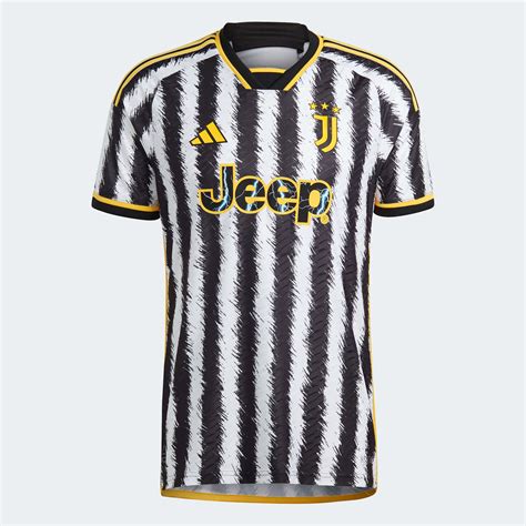 juventus 23 24 home kit.